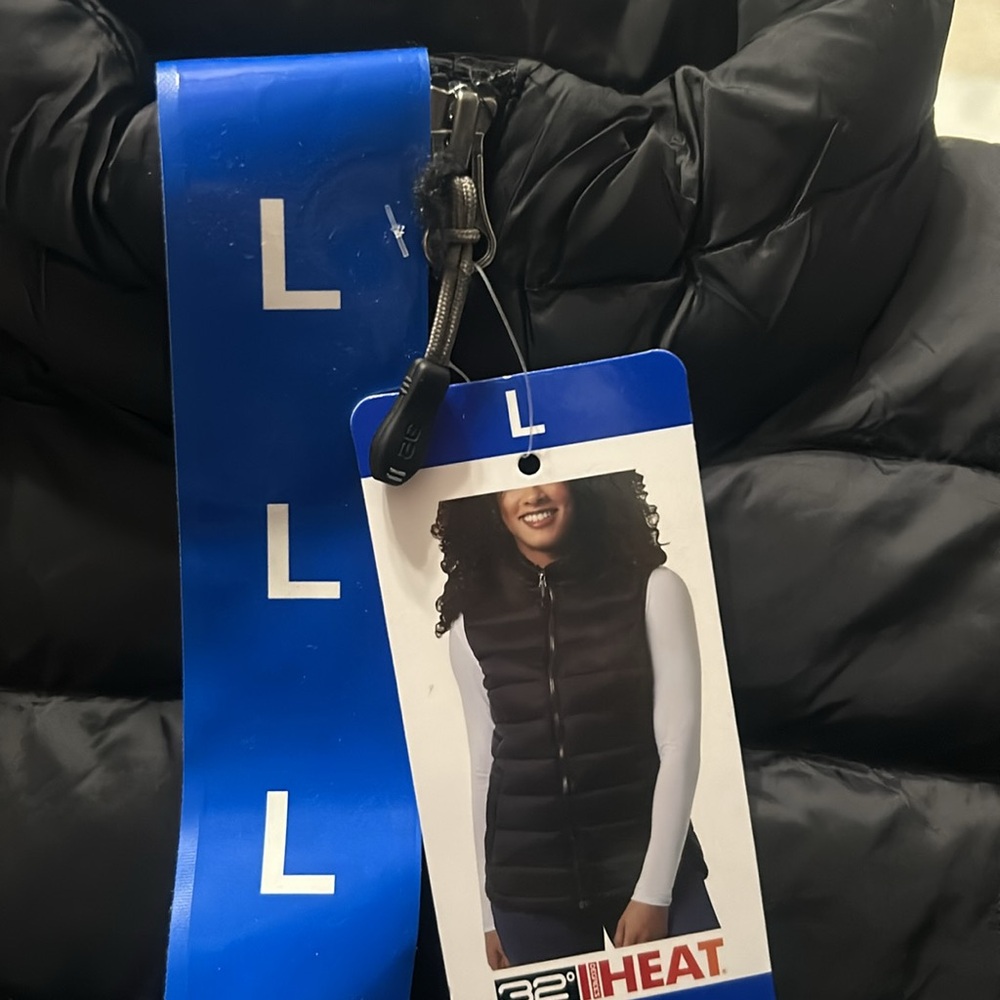 32 Degrees puffy vest, black size L NWT - Picture 1 of 2